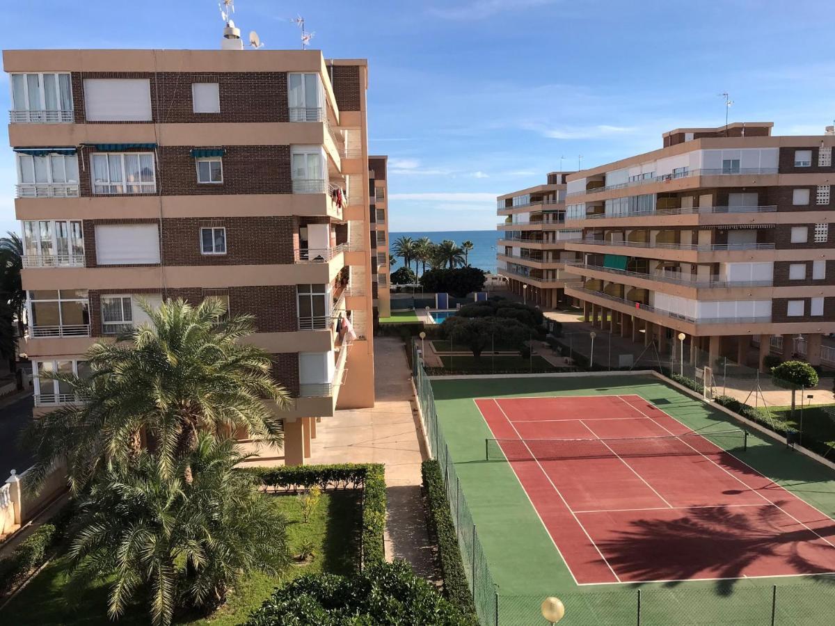 Sonnige Wohnung Direkt Am Meer Torrevieja Exteriér fotografie