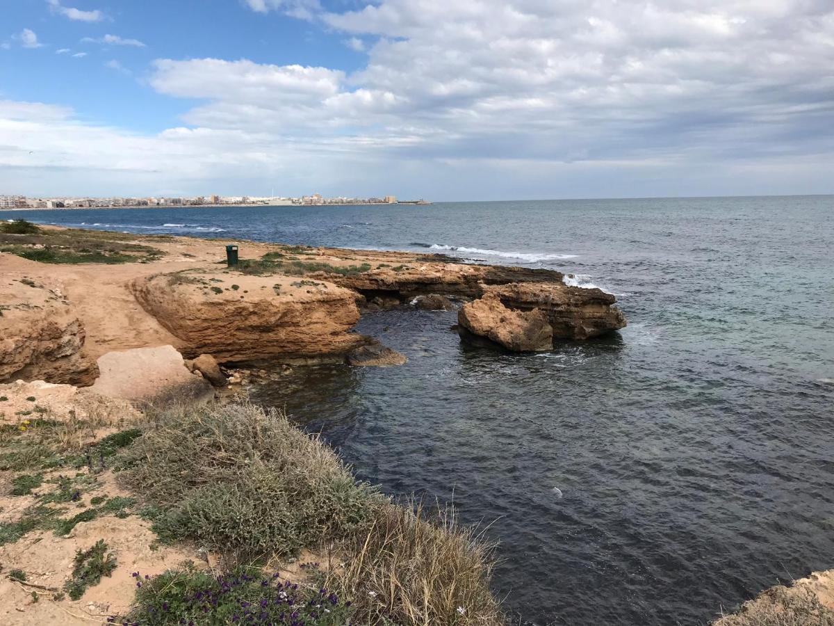 Sonnige Wohnung Direkt Am Meer Torrevieja Exteriér fotografie